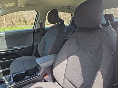 2025 Kia K4 LXS *** ONE OWNER ***