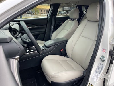 2025 Mazda Mazda CX-30 2.5 S Preferred Package **** ONE OWNER ****