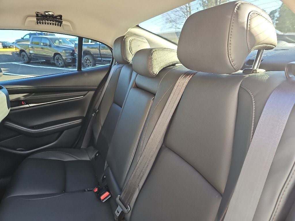 2024 Mazda Mazda3 2.5 S Select Sport *** ONE OWNER ** LOW MILES ***