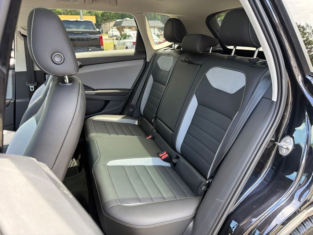 2024 Volkswagen Taos 1.5T SEL *** ONE OWNER ** CLEAN TRADE ***