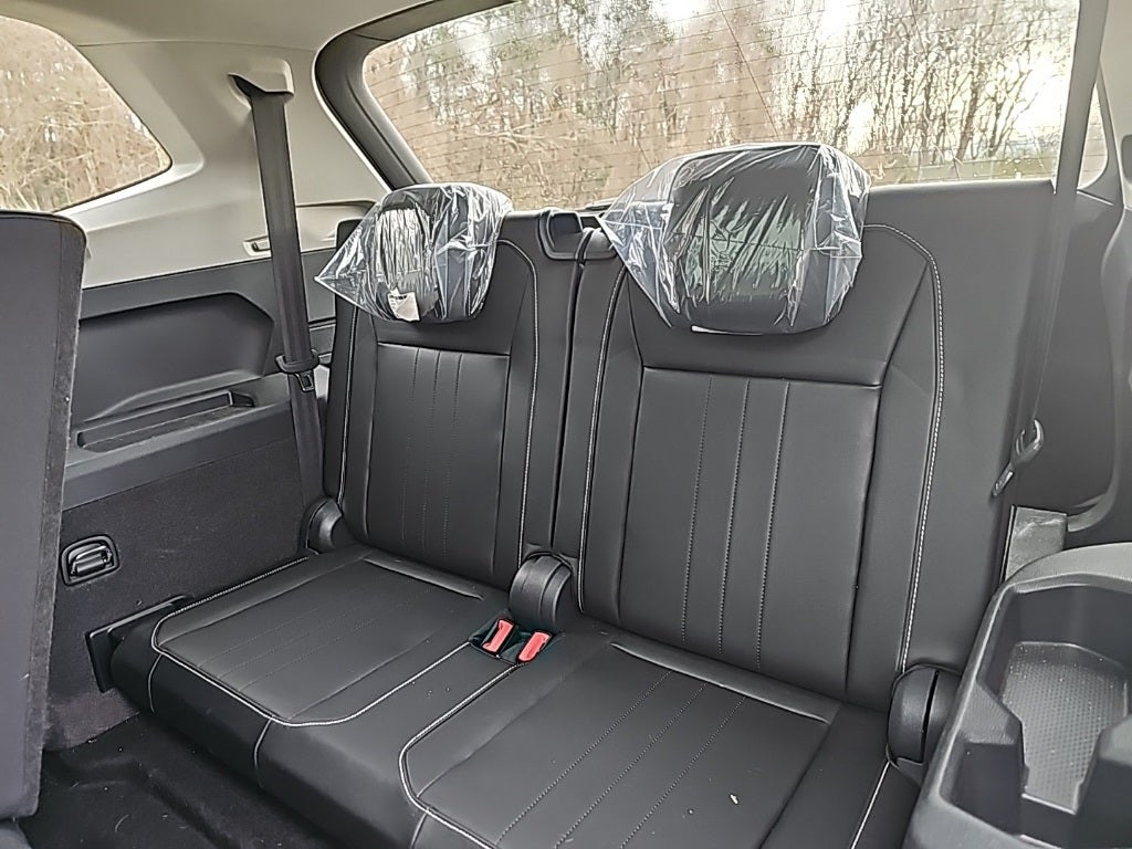 2023 Volkswagen Tiguan 2.0T SE **** ONE OWNER ****