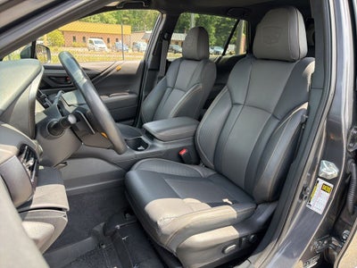 2025 Subaru Outback Wilderness *** ONE OWNER ** LOW MILES ***