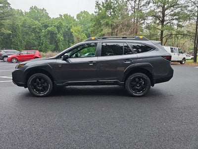 2025 Subaru Outback Wilderness *** ONE OWNER ** LOW MILES ***