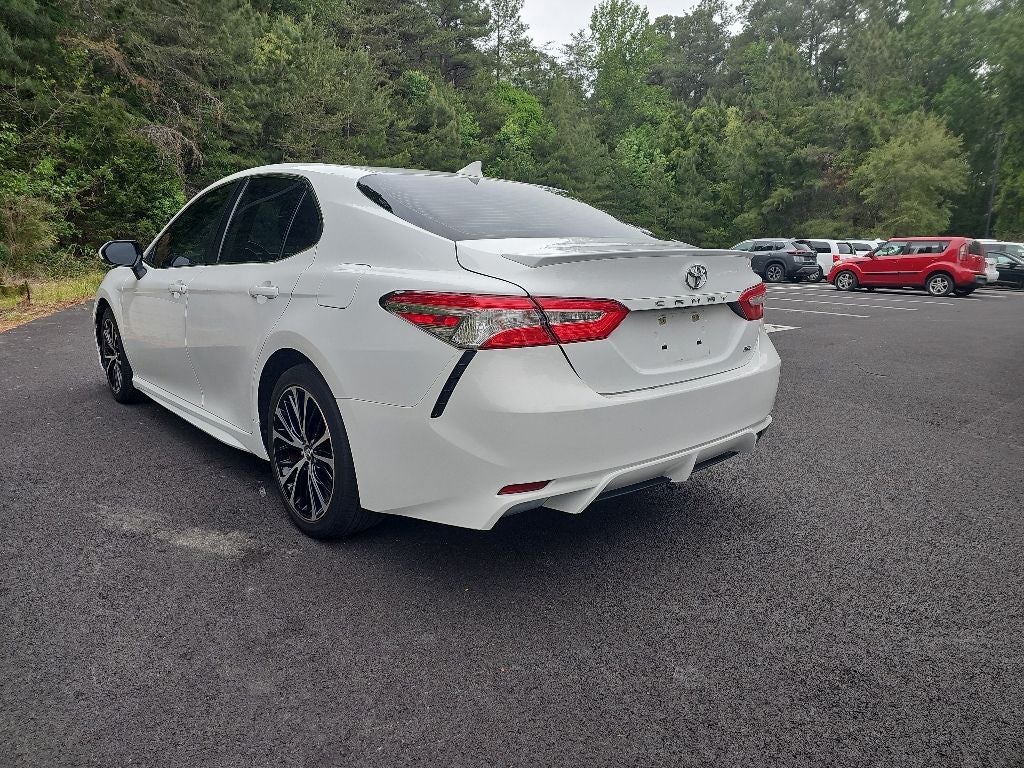 2020 Toyota Camry SE **** MANAGERS SPECIAL ****