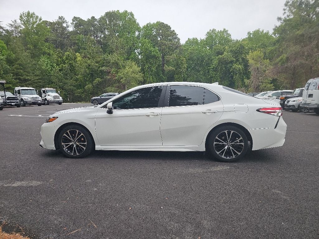 2020 Toyota Camry SE **** MANAGERS SPECIAL ****