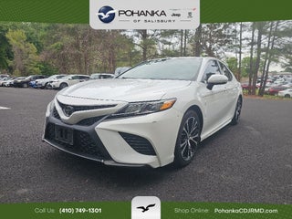 2020 Toyota Camry SE