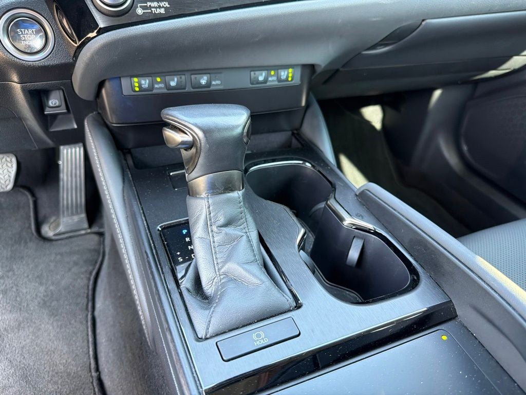 2023 Lexus ES 250 *** ONE OWNER ***