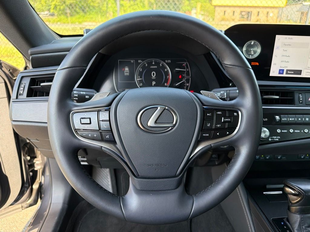 2023 Lexus ES 250 *** ONE OWNER ***