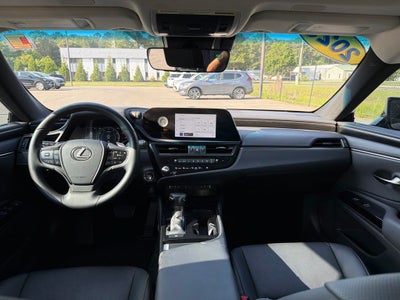 2023 Lexus ES 250 *** ONE OWNER ***