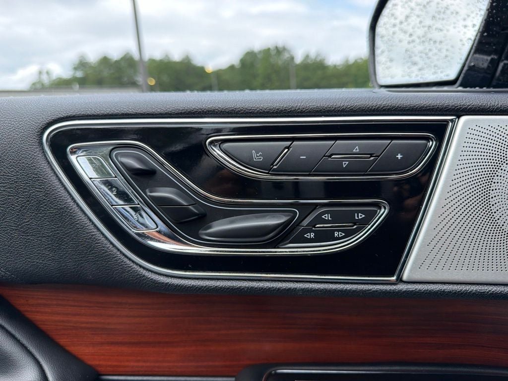 2019 Lincoln Navigator Reserve *** 7-PASSENGER ** LUXURY SUV ***