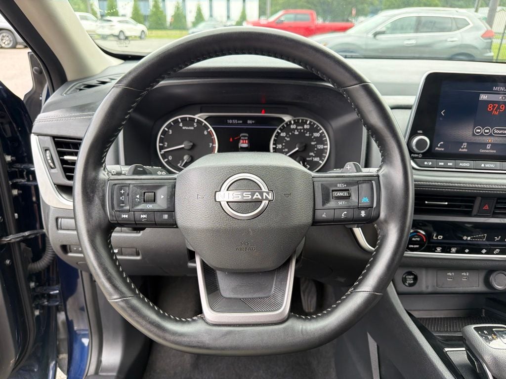 2025 Nissan Rogue SV *** ONE OWNER ***
