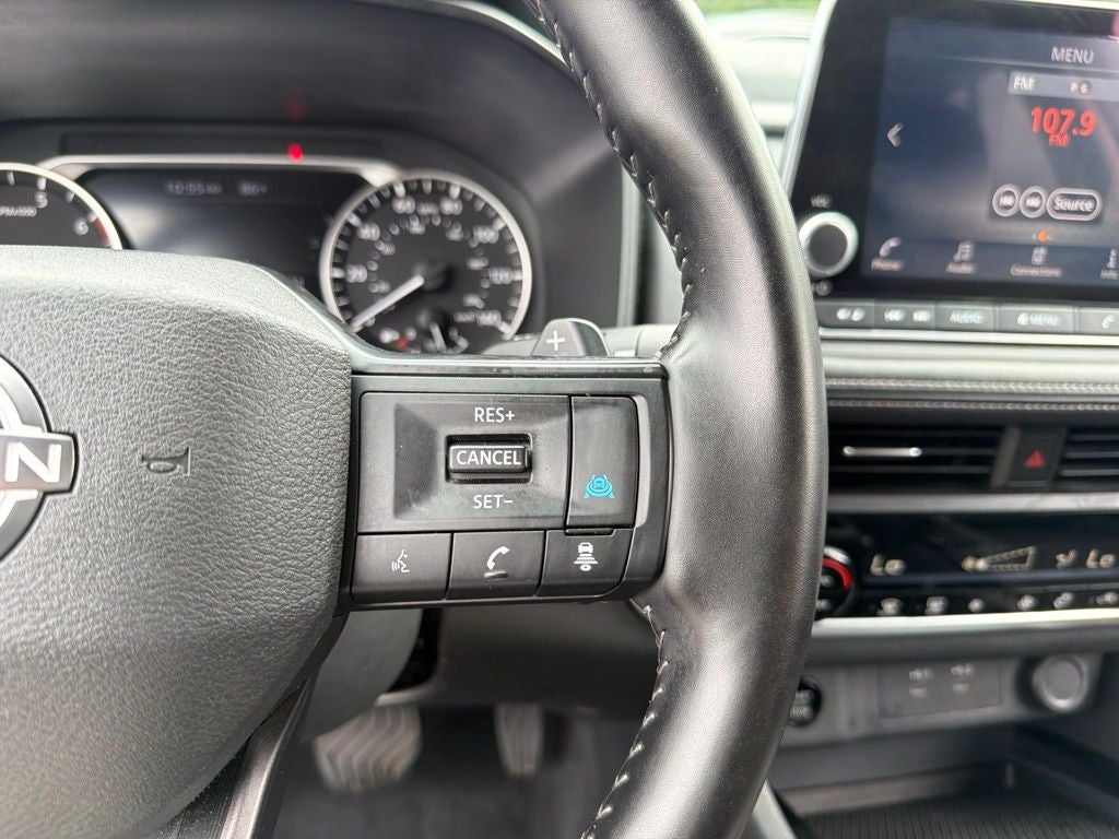 2025 Nissan Rogue SV *** ONE OWNER ***