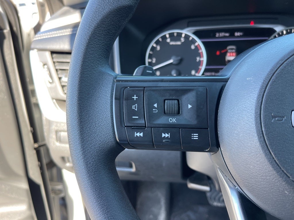 2024 Nissan Rogue SV *ONE OWNER*