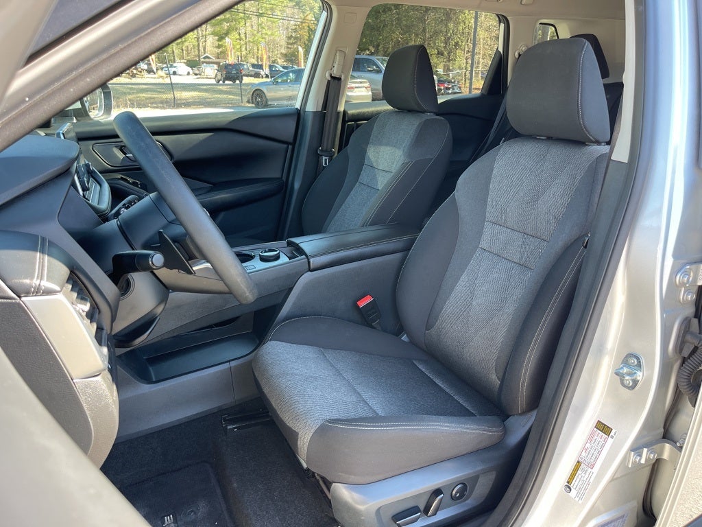 2024 Nissan Rogue SV *ONE OWNER*