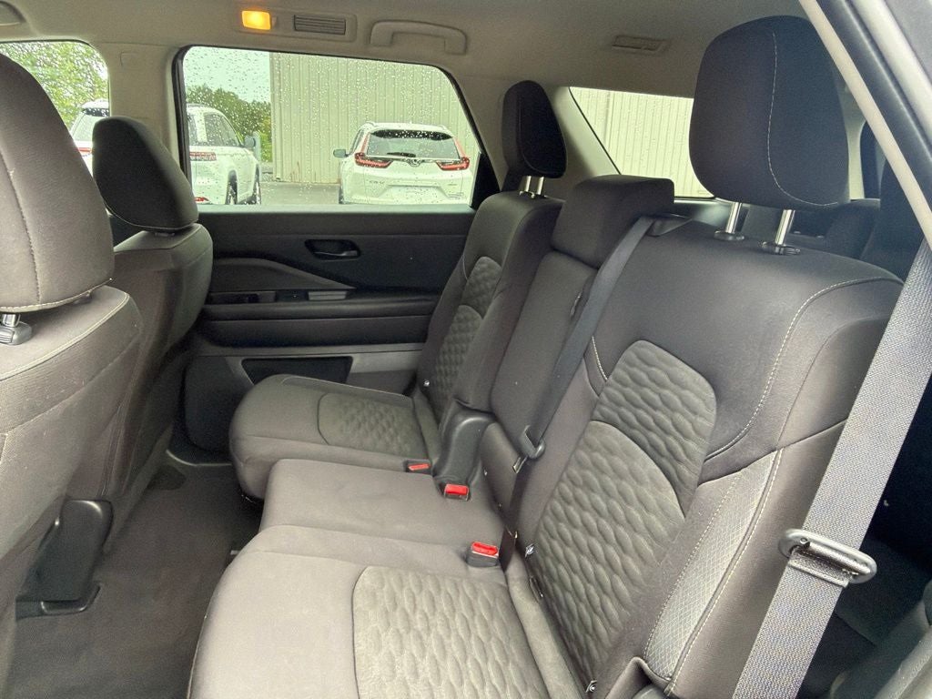 2024 Nissan Pathfinder SV *** ONE OWNER ***