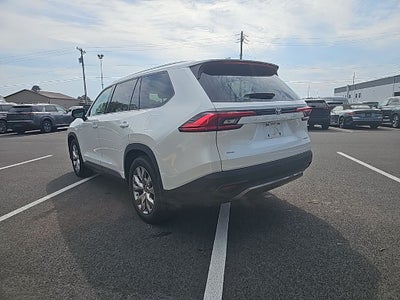 2024 Toyota Grand Highlander Limited *** OWNER ** LOW MILES ***