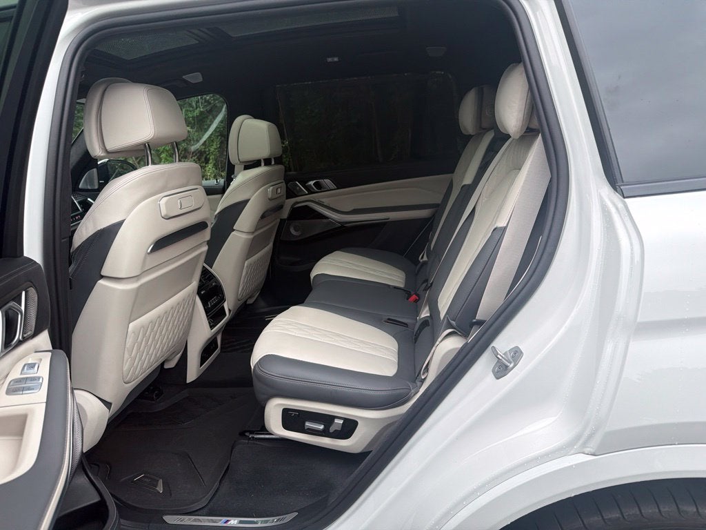 2025 BMW X7 xDrive40i M Sport Executive Package