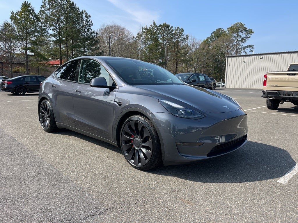 2023 Tesla Model Y Performance
