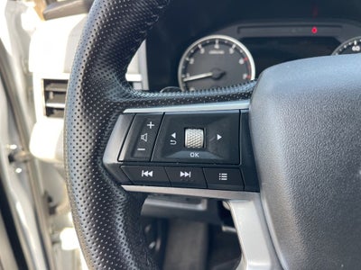 2025 Mitsubishi Outlander SE **** ONE OWNER ****