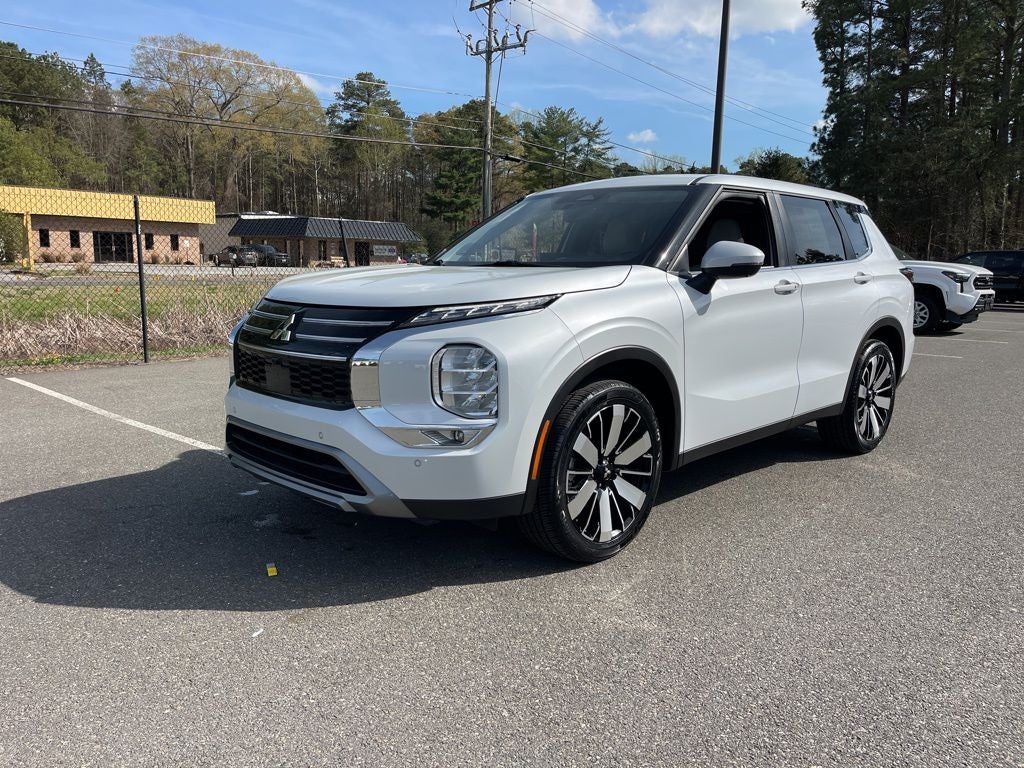 2025 Mitsubishi Outlander SE **** ONE OWNER ****