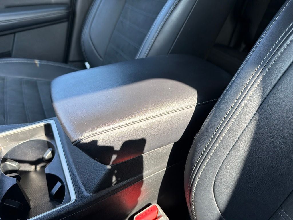 2024 Mitsubishi Outlander SE *** ONE OWNER ***