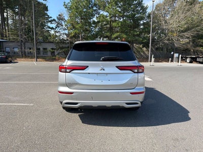 2024 Mitsubishi Outlander SE *** ONE OWNER ***