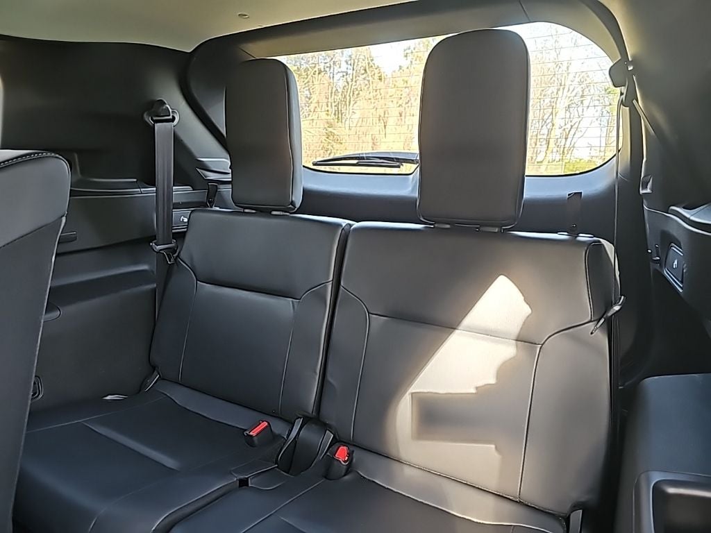 2025 Mitsubishi Outlander SE *** ONE OWNER ***