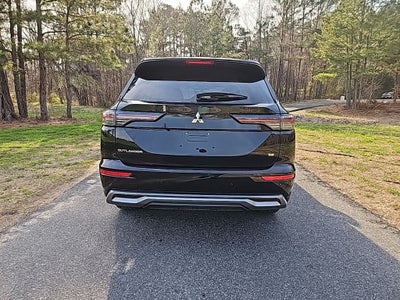 2025 Mitsubishi Outlander SE *** ONE OWNER ***