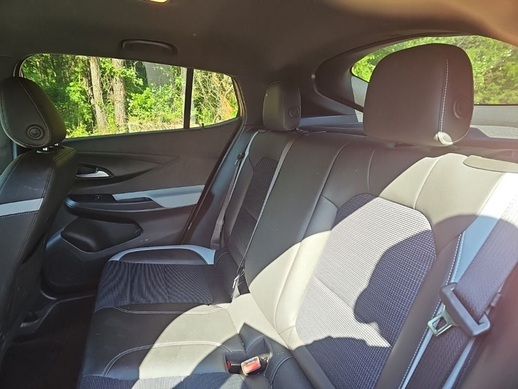 2024 Buick Envista Preferred *** ONE OWNER ** LOW MILES ***