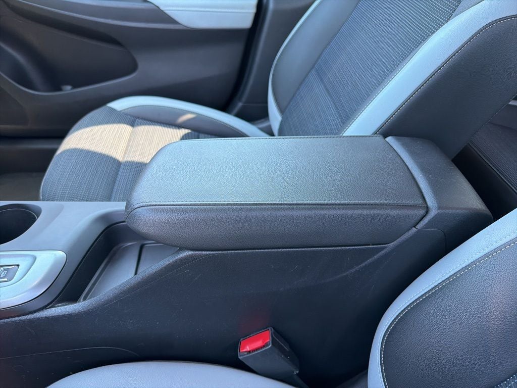 2024 Buick Envista Preferred *** ONE OWNER ** LOW MILES ***