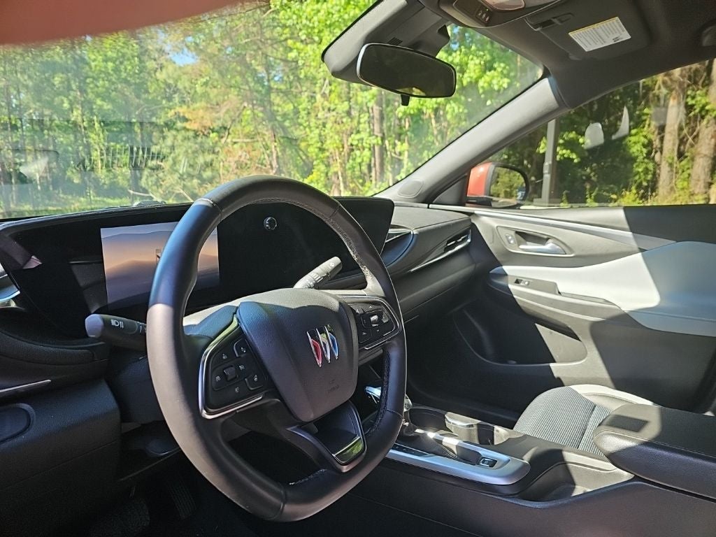 2024 Buick Envista Preferred *** ONE OWNER ** LOW MILES ***