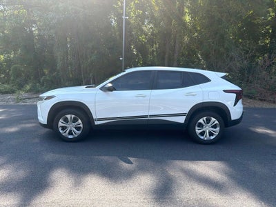 2025 Chevrolet Trax LS