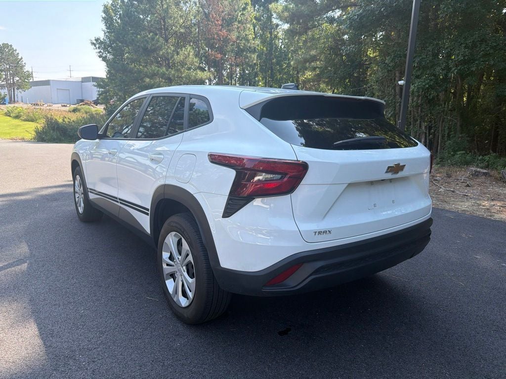 2025 Chevrolet Trax LS