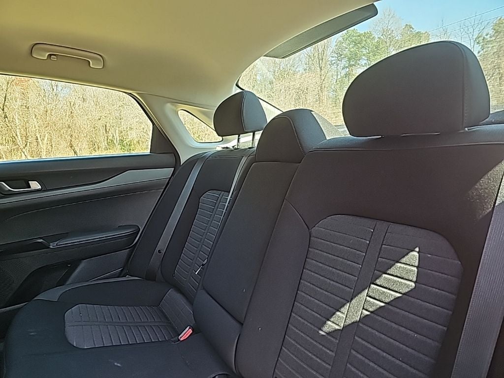 2025 Kia K5 LXS *** ONE OWNER ***