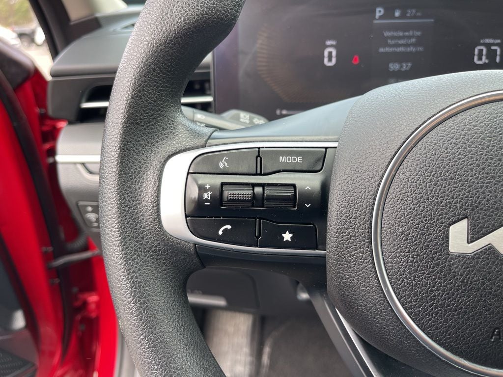 2025 Kia K5 LXS *** ONE OWNER ***