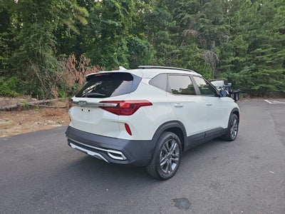 2023 Kia Seltos S *** CLEAN TRADE ** LOW MILES ***