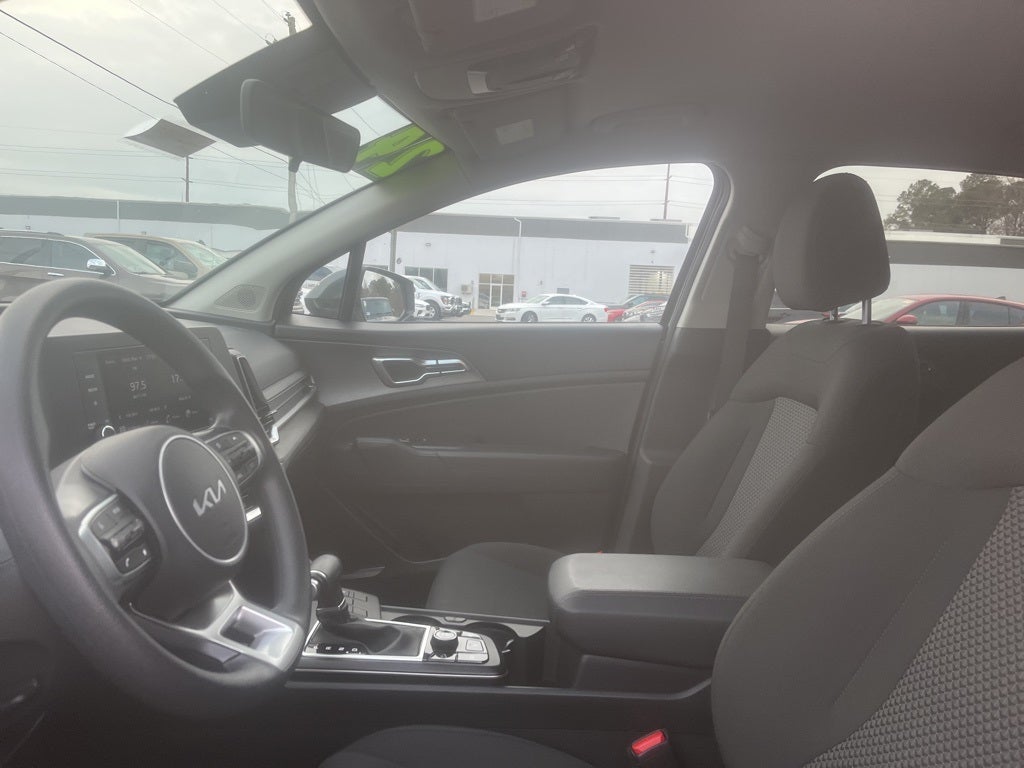 2024 Kia Sportage LX