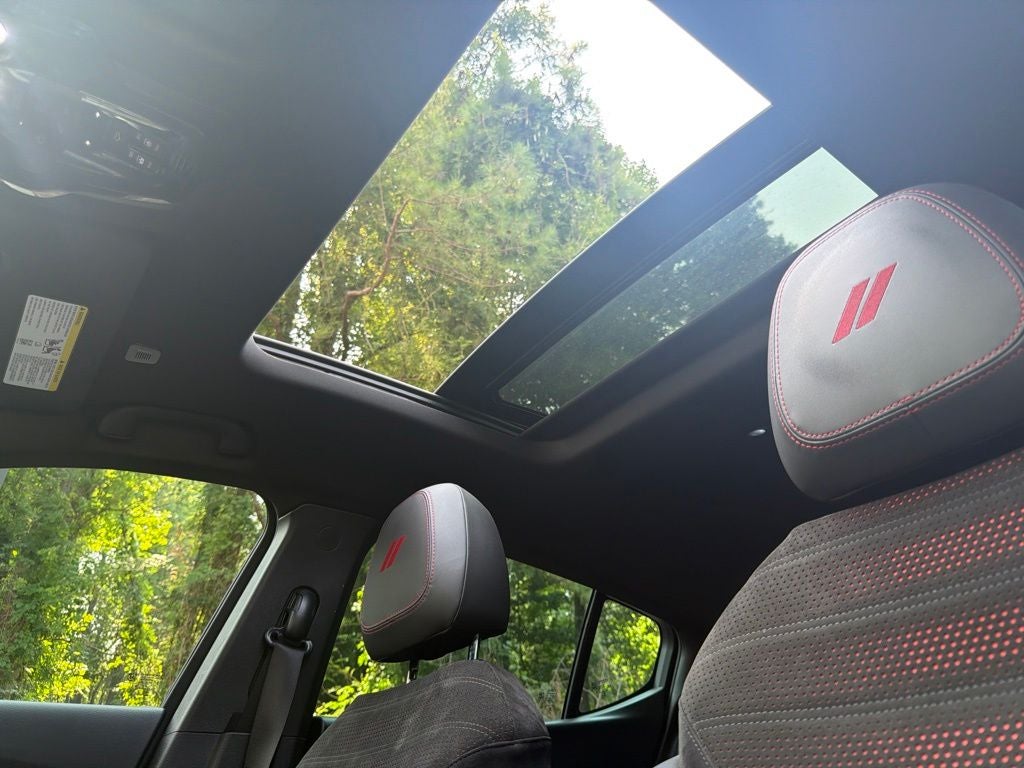 2024 Dodge Hornet R/T Plus *** LOW MILES ** CLEAN TRADE ***
