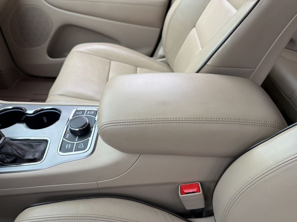 2020 Jeep Grand Cherokee Overland