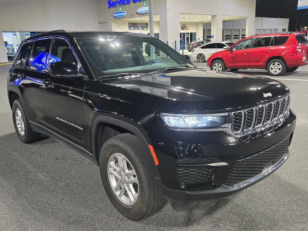 2025 Jeep Grand Cherokee Laredo