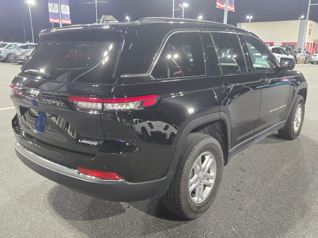 2025 Jeep Grand Cherokee Laredo
