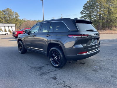 2023 Jeep Grand Cherokee Laredo ** Pohanka Certified 10 YEAR/100,000 **