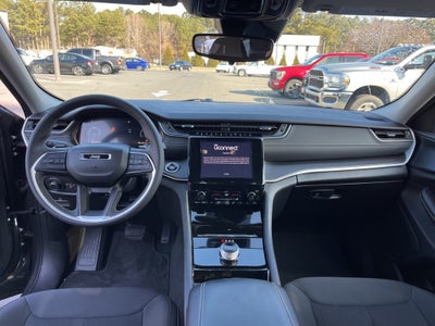 2023 Jeep Grand Cherokee Laredo ** Pohanka Certified 10 YEAR/100,000 **