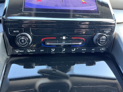 2023 Jeep Grand Cherokee Laredo ** Pohanka Certified 10 YEAR/100,000 **