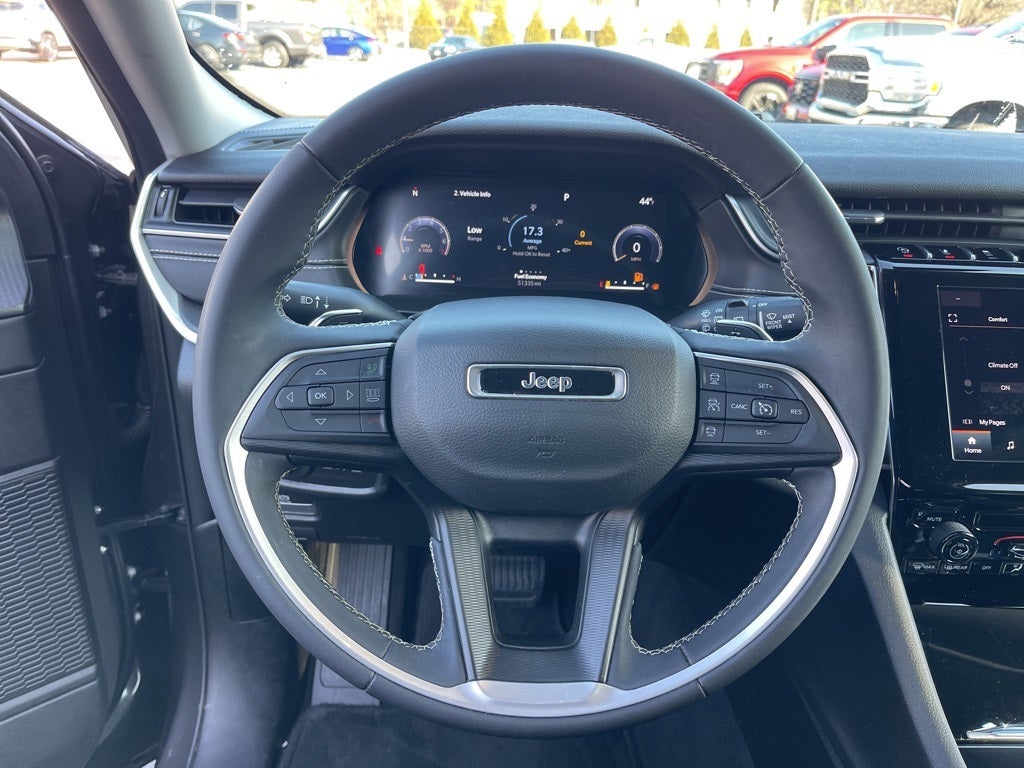 2023 Jeep Grand Cherokee Laredo ** Pohanka Certified 10 YEAR/100,000 **