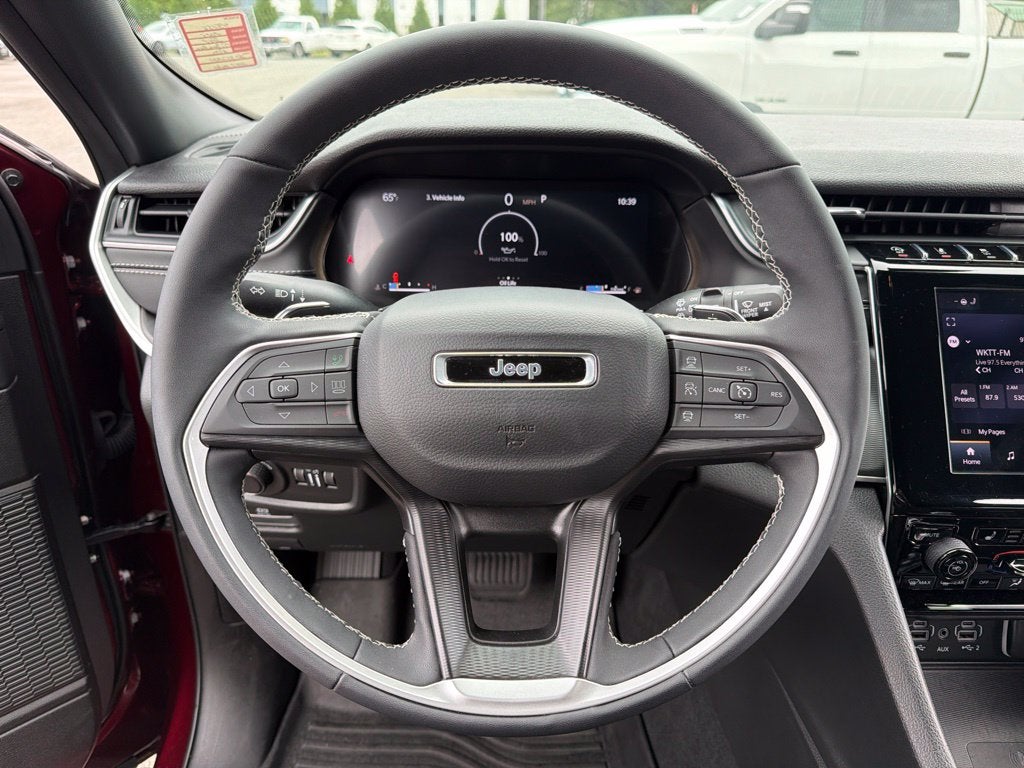 2025 Jeep Grand Cherokee Laredo X