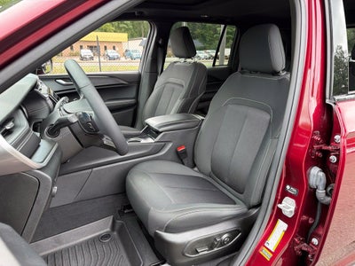 2025 Jeep Grand Cherokee Laredo X
