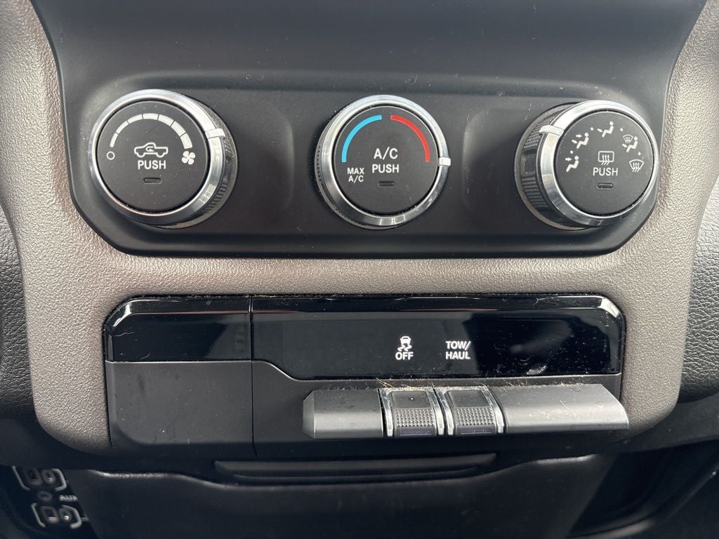 2020 RAM 1500 Big Horn/Lone Star 4WD ** Pohanka Certified 6 Month/6,000 Miles **