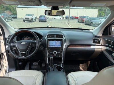 2019 Ford Explorer Platinum