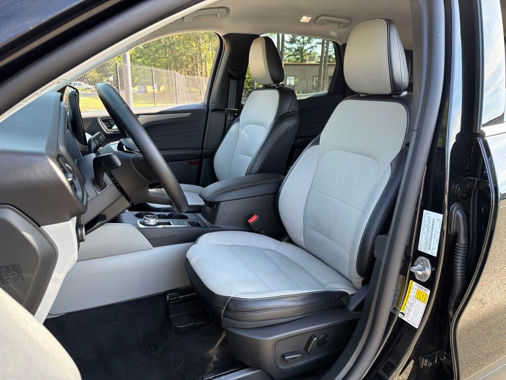 2026 Ford Escape Plug-In Hybrid Base